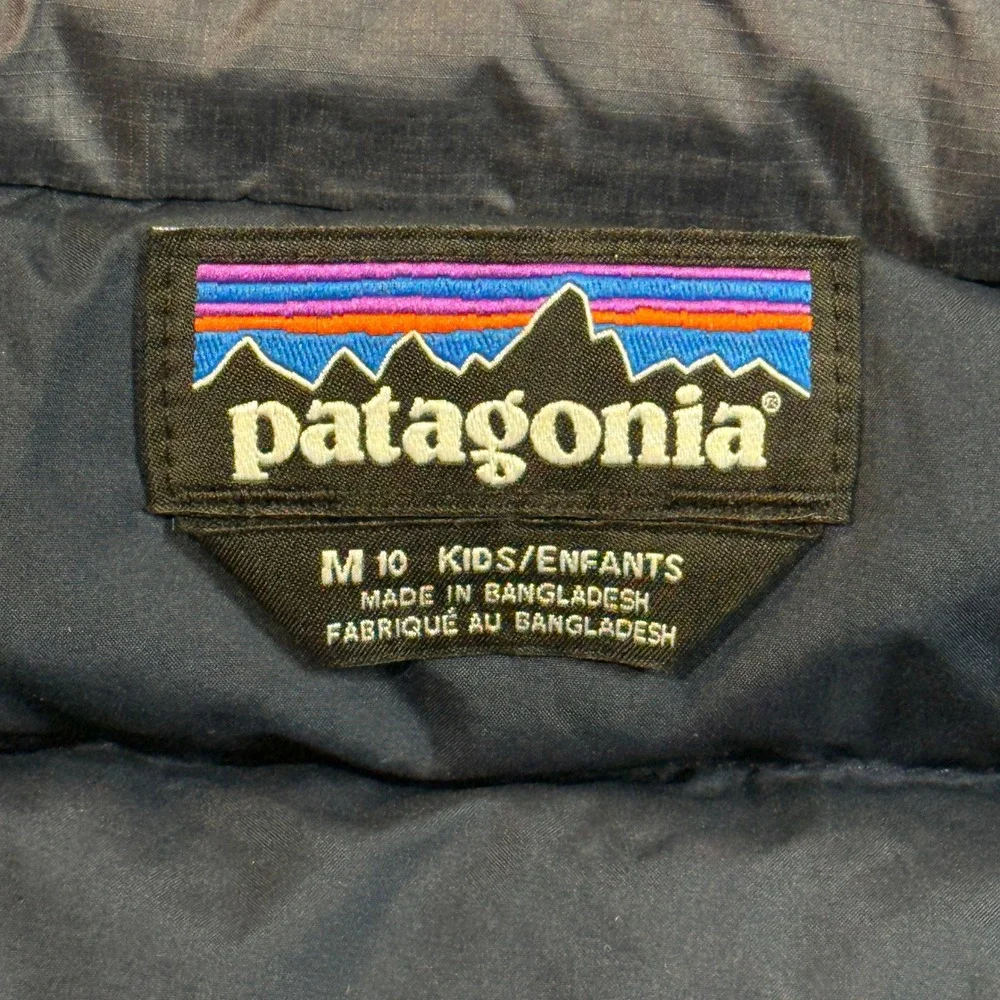 Patagonia Kids Down Sweater Jacket Navy Blue Red Full Zip Puffer Size M 10 Youth